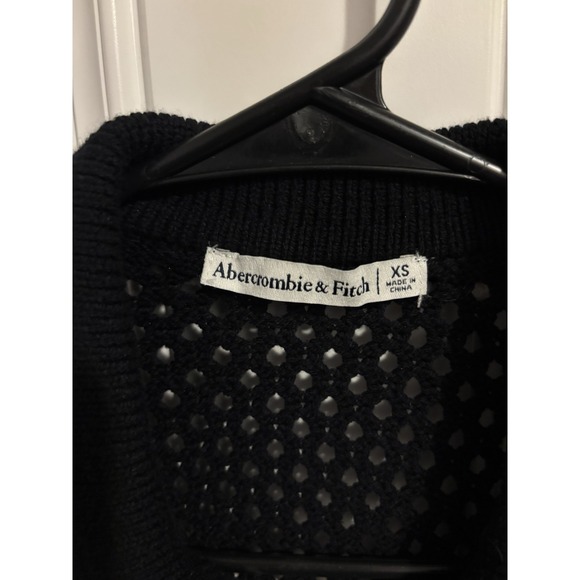 ABERCROMBIE & FITCH Women Crochet Short Sleeve Polo With Tipping Black White XS - Picture 2 of 8